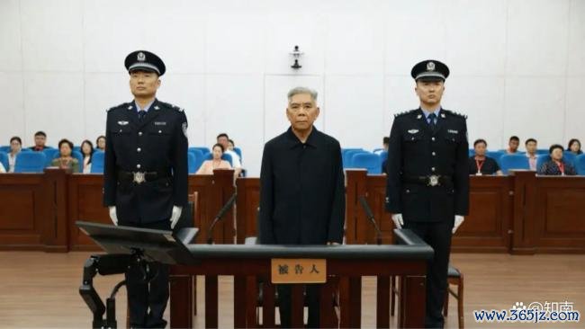 贪6253万 “老虎”徐宪平被判15年 20年贪腐路终结